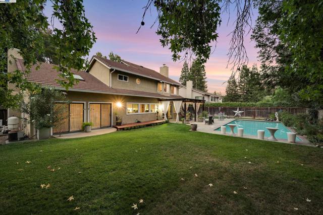 Image 48 of 59 For 7828 Foothill Knolls Dr