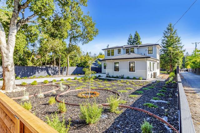 1066 Larch Avenue, Moraga CA: https://media.crmls.org/mediaz/17b2d35c-dc27-4d4a-9278-6ad44774fb55.jpg