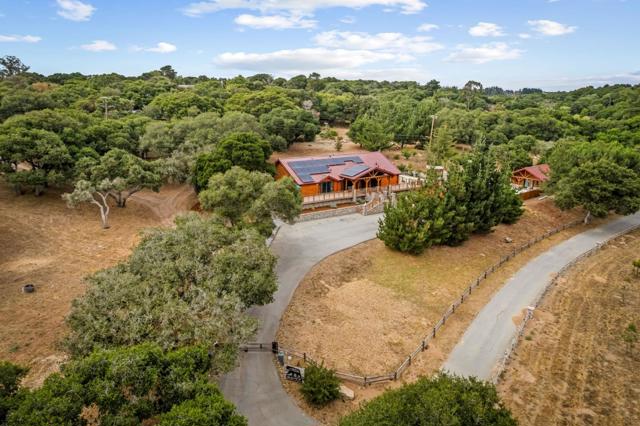 8697 Dyer Road, Salinas CA: https://media.crmls.org/mediaz/17b3b4b4-62c4-47dc-801b-4d3da6e2d14e.jpg