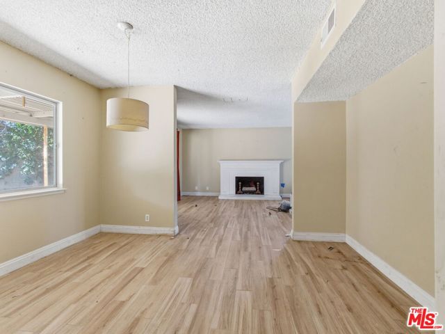 349 Somerset Circle photo 5