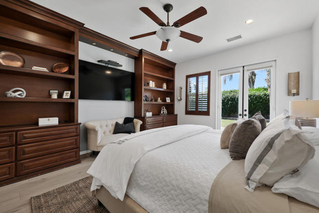 Image 18 of 38 For 81961 Contento Street