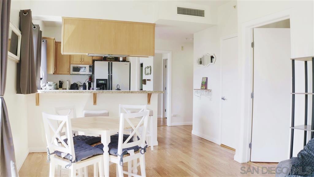 450 J St - photo 6