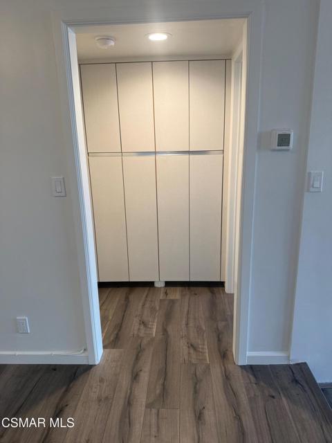 29105 Thousand Oaks Boulevard, Agoura Hills CA: https://media.crmls.org/mediaz/17b44212-75fc-40dd-b2be-559cd952911c.jpg