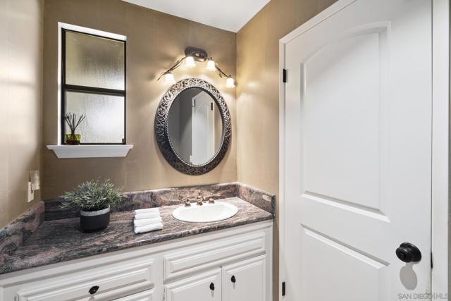 12916 Polvera Ave, San Diego CA: https://media.crmls.org/mediaz/17b495d4-7e96-4fee-a531-4cb5e98226ac.jpg