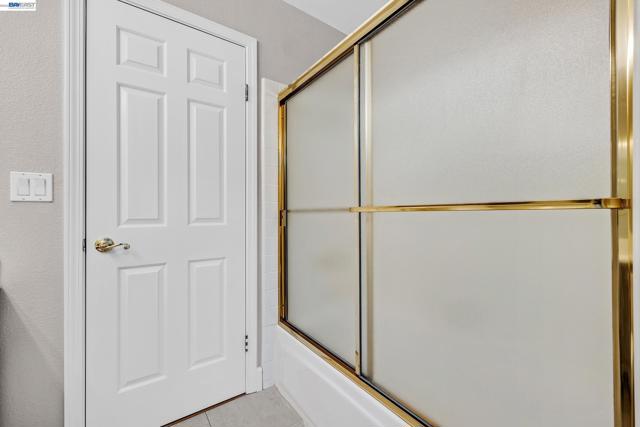 3769 Crow Canyon Rd, San Ramon CA: https://media.crmls.org/mediaz/17b544bd-f367-42a3-b455-4012b8406dc2.jpg