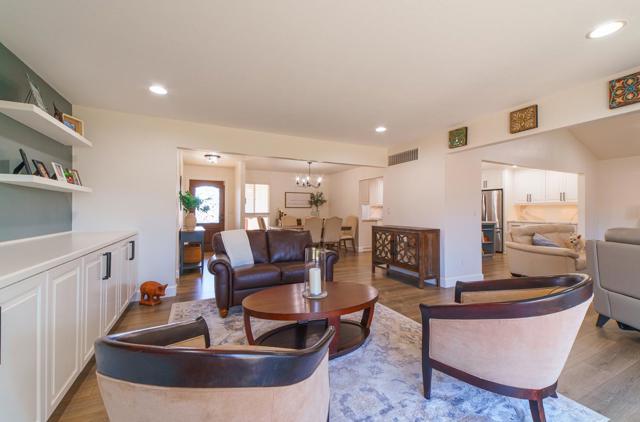 731 La Mesa Drive, Salinas CA: https://media.crmls.org/mediaz/17b58efe-e53d-4bdb-99c1-b6873676e1aa.jpg