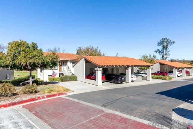 12006 Caminito Campana, San Diego CA: https://media.crmls.org/mediaz/17b6428f-14af-458e-b846-d744fd55d99a.jpg