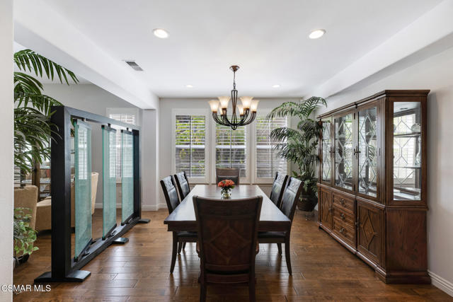 Image 8 of 79 For 4347 Via Entrada