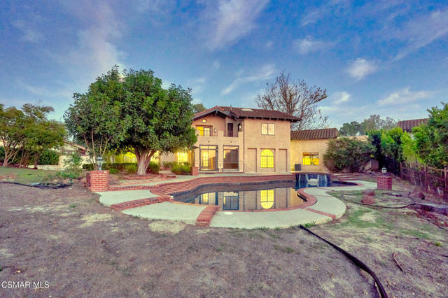 751 Wildwood Avenue, Thousand Oaks CA: https://media.crmls.org/mediaz/17b691a4-8bb5-417b-8e4e-7eef962c4031.jpg