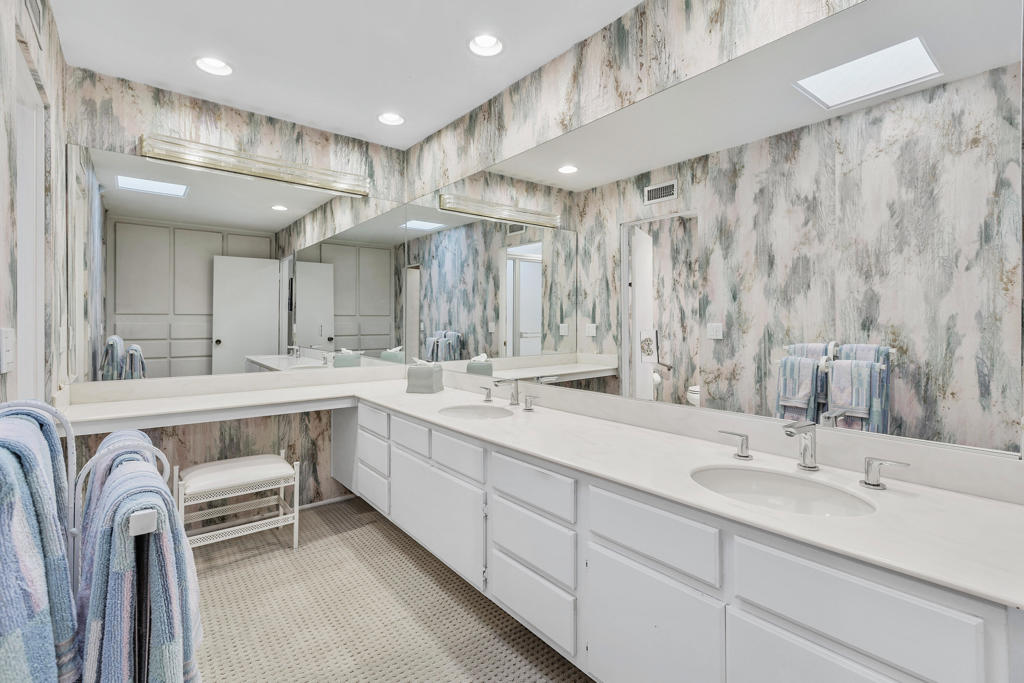 MLS #219138366DA image #20