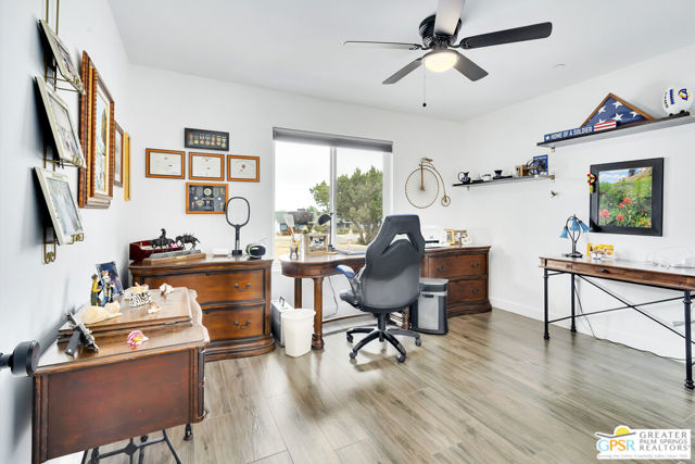 57745 San Tropeze Drive, Yucca Valley CA: https://media.crmls.org/mediaz/17b76faf-1a16-429c-8049-baaca295216a.jpg