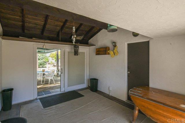 1736 Bellington Lane, Fallbrook CA: https://media.crmls.org/mediaz/17b9dac7-1581-4ffe-bdb8-d6818a7cc4f5.jpg