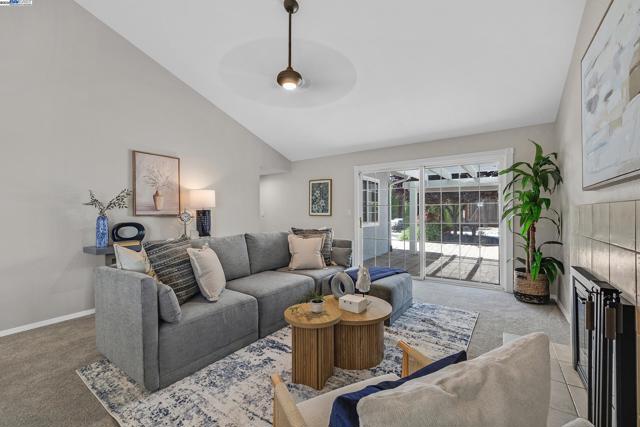 2644 Durango Ln, San Ramon CA: https://media.crmls.org/mediaz/17bcb765-ea22-4775-995d-ef51bc70143f.jpg