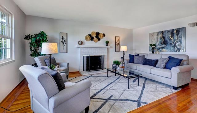 79 Rio Serena Avenue, Campbell CA: https://media.crmls.org/mediaz/17bd20ac-e0c6-4679-a296-2e25b798bfaa.jpg