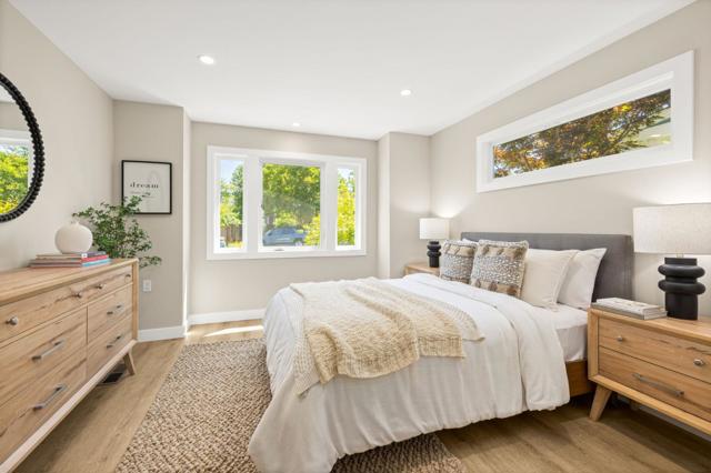 849 Elm Street, San Carlos CA: https://media.crmls.org/mediaz/17be0626-837d-4e41-9885-6b3151987563.jpg