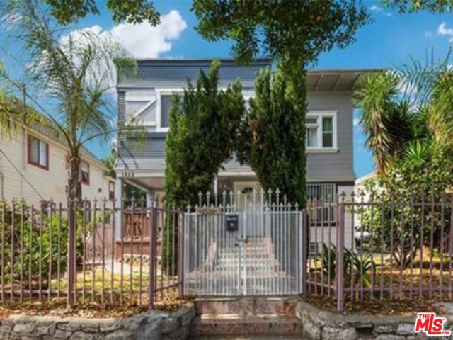 1852 11th Street, Los Angeles, California 90006, ,Multi-Family,For Sale,11th,24397897