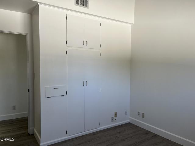 Detail Gallery Image 18 of 41 For 2827 Pierpont Bld, Ventura,  CA 93001 - 4 Beds | 4 Baths