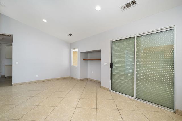 11800 Ambrosio Drive, Desert Hot Springs CA: https://media.crmls.org/mediaz/17be6735-1e7b-4792-8743-03cdd2430011.jpg