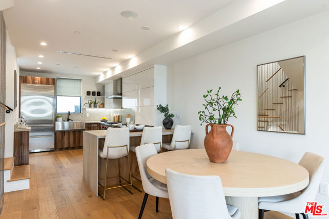 11337 Pearl Street, Los Angeles CA: https://media.crmls.org/mediaz/17be834a-6564-4c5e-906f-654fc2909aa2.jpg