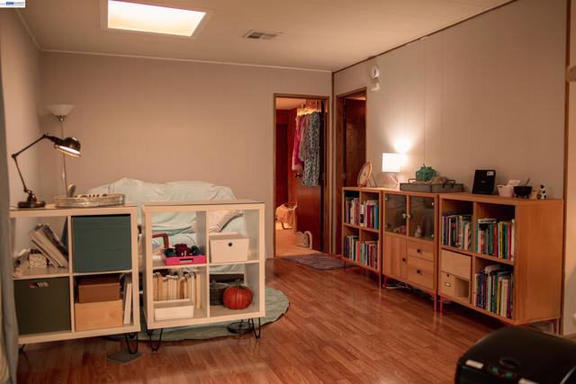 1050 Borregas Ave, Sunnyvale CA: https://media.crmls.org/mediaz/17be967c-28db-42c6-b7eb-e2142ac5e511.jpg