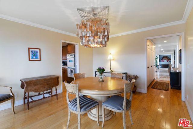 6847 Crest Road, Rancho Palos Verdes, California 90275, 4 Bedrooms Bedrooms, ,3 BathroomsBathrooms,Residential,Sold,Crest,25498791