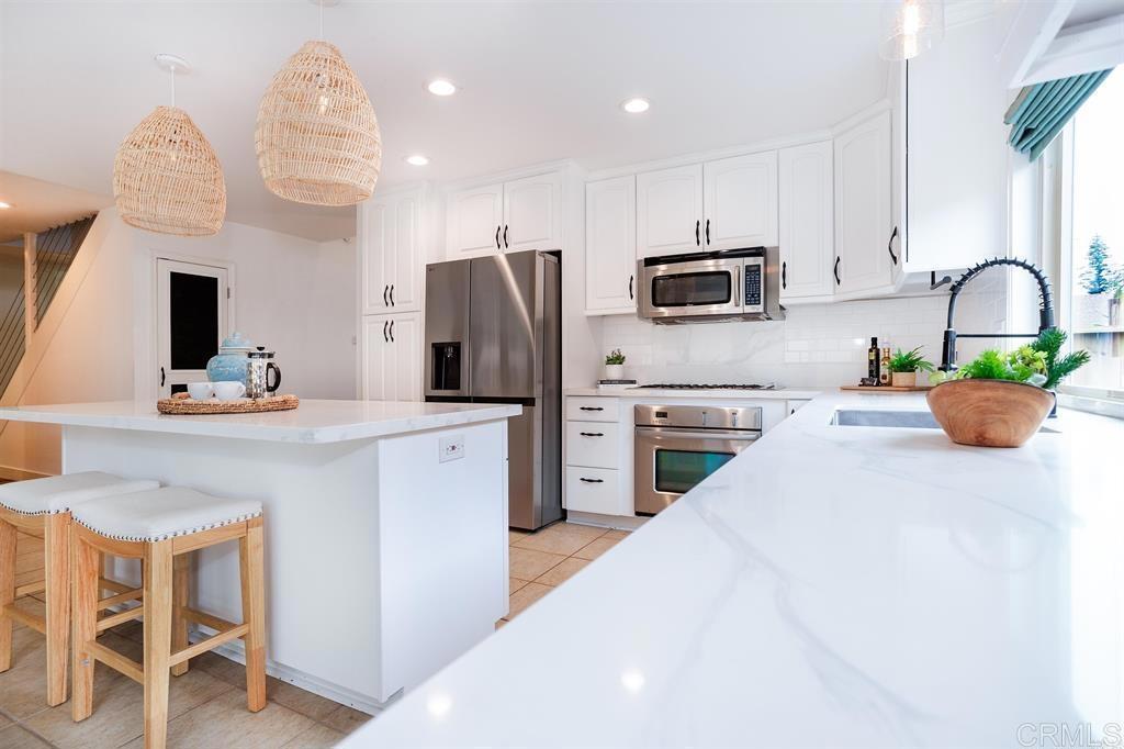 209 Rodney - photo 2