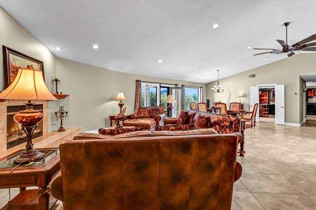 33140 Lilac Road, Valley Center CA: https://media.crmls.org/mediaz/17c07ef9-9f00-4690-b728-bc755d0c1274.jpg