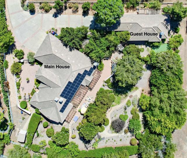 1495 Meredith Road, Fallbrook CA: https://media.crmls.org/mediaz/17c0925a-74af-4055-a484-f9d519e34c85.jpg