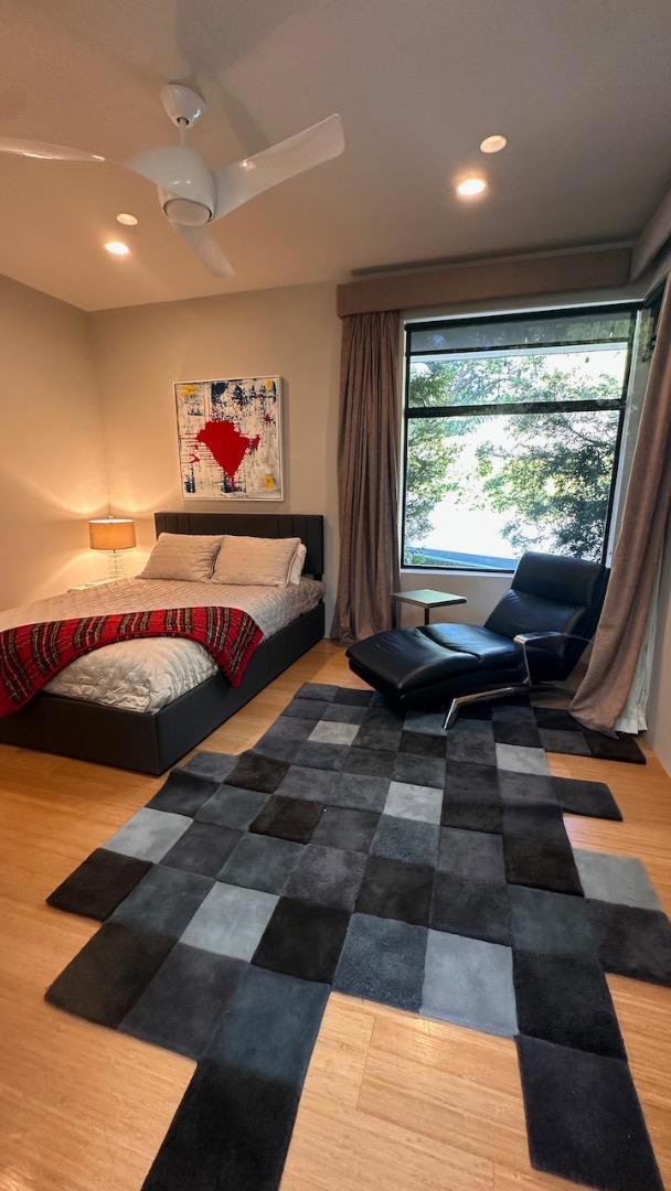 24860 Olive Tree Lane, Los Altos Hills CA: https://media.crmls.org/mediaz/17c2045a-a846-41df-83b3-8a9efdc9b6be.jpg