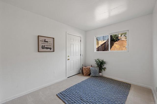 Detail Gallery Image 27 of 40 For 444 Gail Dr, Vista,  CA 92084 - 4 Beds | 2 Baths