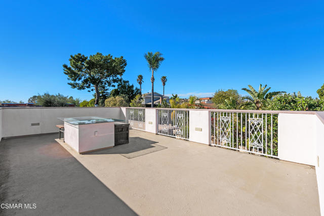 1455 Calle Colina, Thousand Oaks CA: https://media.crmls.org/mediaz/17c3bdeb-e4d2-4fed-be3e-437d64089dfe.jpg