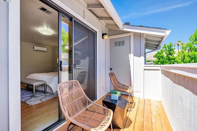 130 Mohave Terrace, Fremont CA: https://media.crmls.org/mediaz/17c4864b-572c-4ec7-9452-b99963196018.jpg