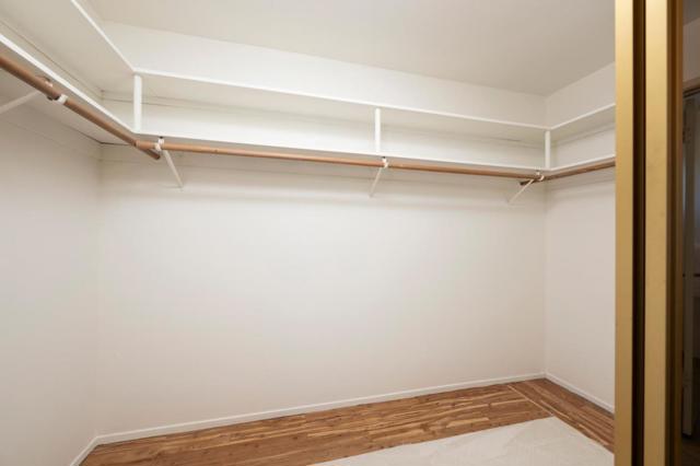 150 Crestview Drive, San Carlos CA: https://media.crmls.org/mediaz/17c51010-080c-4091-8af3-afe92bea5cea.jpg