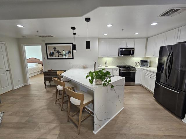 45245 Seeley Drive, La Quinta CA: https://media.crmls.org/mediaz/17c53c47-8f81-4cd5-83cb-968211d9458a.jpg