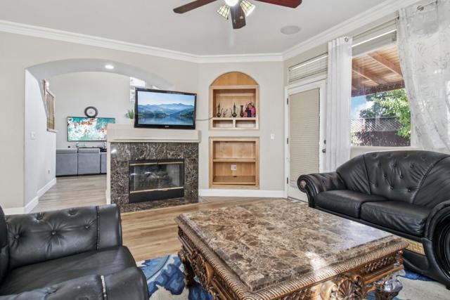 9740 Linnet Court, Gilroy CA: https://media.crmls.org/mediaz/17c79013-1793-4389-afb5-040736e4764b.jpg