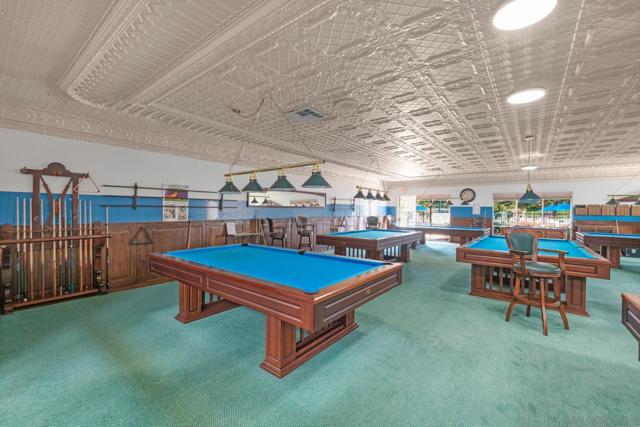 4676 Barcelona Way, Oceanside CA: https://media.crmls.org/mediaz/17c8bc73-8409-44bd-bdcc-77082814d942.jpg