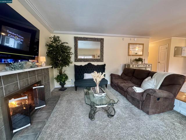 Image 16 of 46 For 2279 Saint George Dr