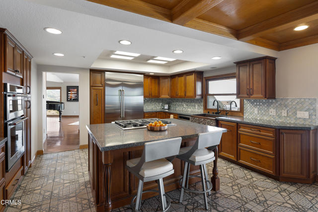 Detail Gallery Image 14 of 70 For 2954 Zane Grey Ter, Altadena,  CA 91001 - 5 Beds | 5/1 Baths