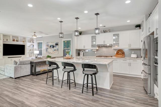 21408 Trail Ridge Drive, Escondido CA: https://media.crmls.org/mediaz/17cb8052-373d-4382-a391-2378622c1bbf.jpg