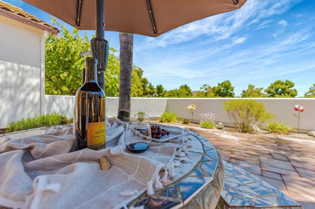 1152 Little River Drive, Hollister CA: https://media.crmls.org/mediaz/17cb8b7f-2cb9-48f1-a093-06fe882da792.jpg