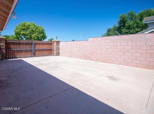 90 Lupe Avenue, Newbury Park CA: https://media.crmls.org/mediaz/17cbf1ff-2179-4635-9343-90a30edac6cf.jpg