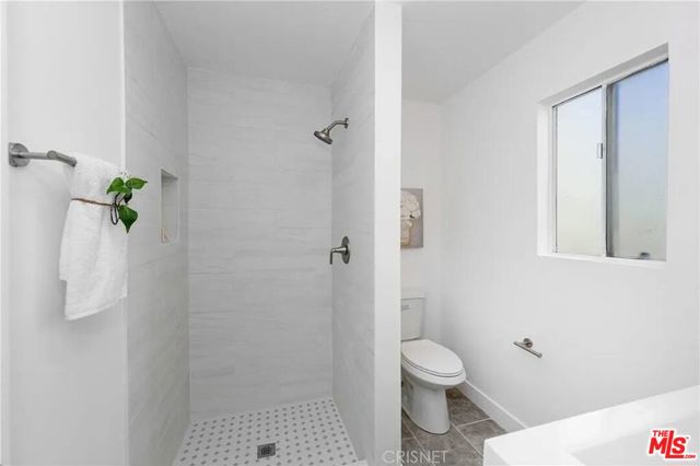 4350 Berryman Avenue, 10 photo 18