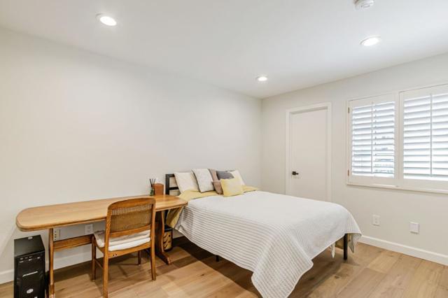 828 Monarch Lane, San Jose CA: https://media.crmls.org/mediaz/17cc3771-1ba0-438b-b08c-029eb5526400.jpg