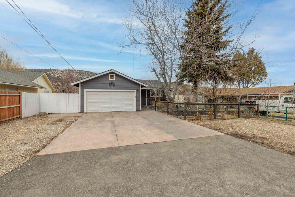 813 Elysian Boulevard