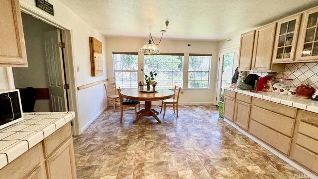 Detail Gallery Image 17 of 25 For 4330 Harness Tract, Camino,  CA 95709 - 6 Beds | 2 Baths