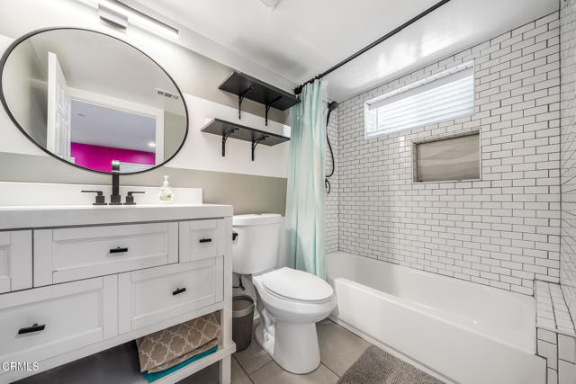 4255 Raynol Street, Los Angeles CA: https://media.crmls.org/mediaz/17ce2055-ec43-4e1d-8054-d84c40eaccd1.jpg