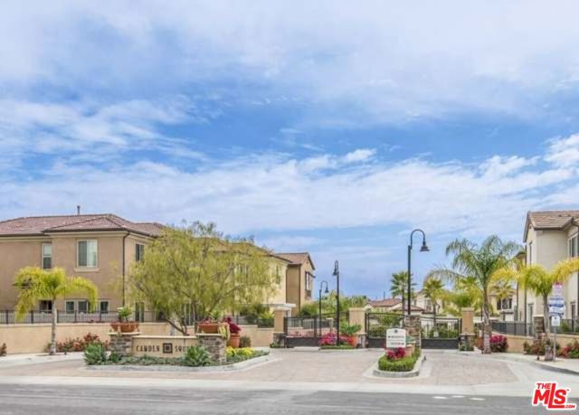 115 Primrose Drive, Foothill Ranch CA: https://media.crmls.org/mediaz/17cec5e2-5e3f-4121-9855-c7eaad4358be.jpg