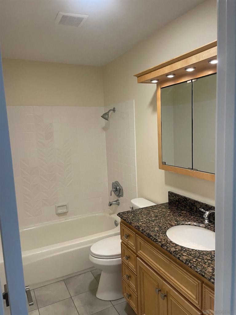 3282 Berger Avenue - photo 20