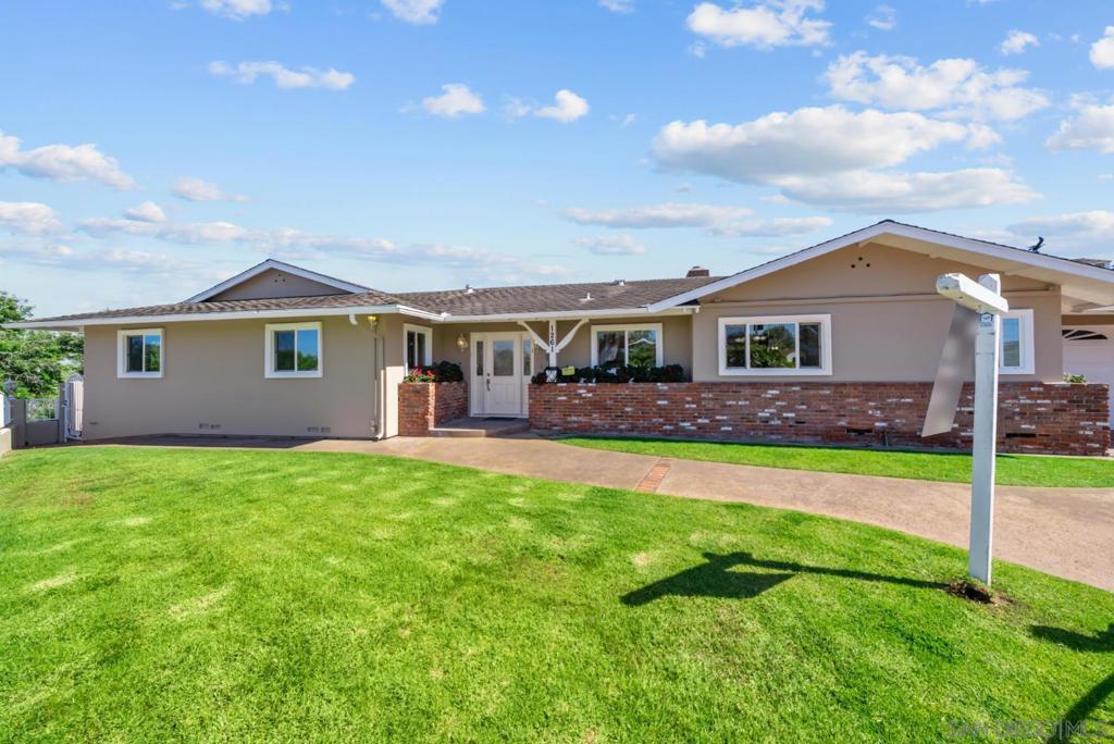 1261 Catalina - photo 3