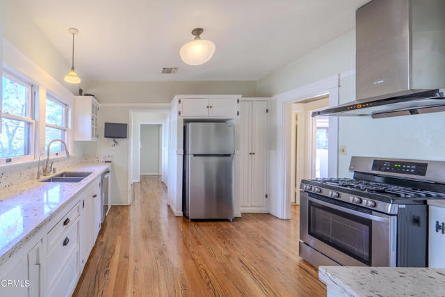 Detail Gallery Image 9 of 26 For 850 Garfield Ave, South Pasadena,  CA 91030 - 3 Beds | 2 Baths